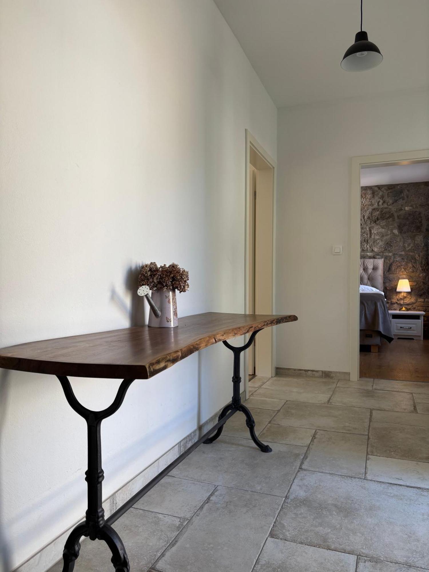 Villa Stancija Kavali Stone House, Zvoneca-أوباتيا المظهر الخارجي الصورة